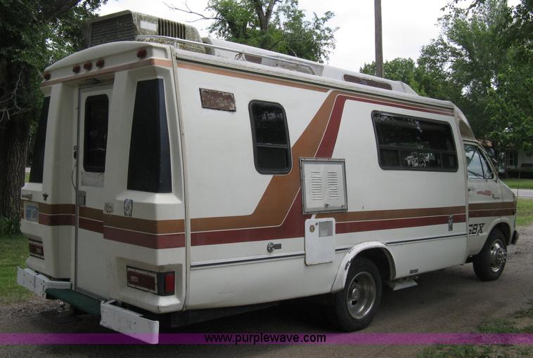 image for item 8095 1980 Dodge F30 Sportsman GBX motor home