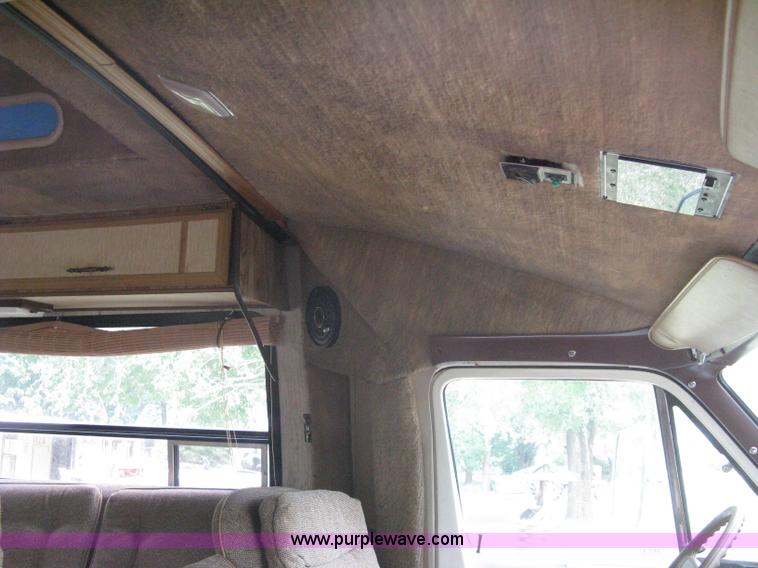 image for item 8095 1980 Dodge F30 Sportsman GBX motor home