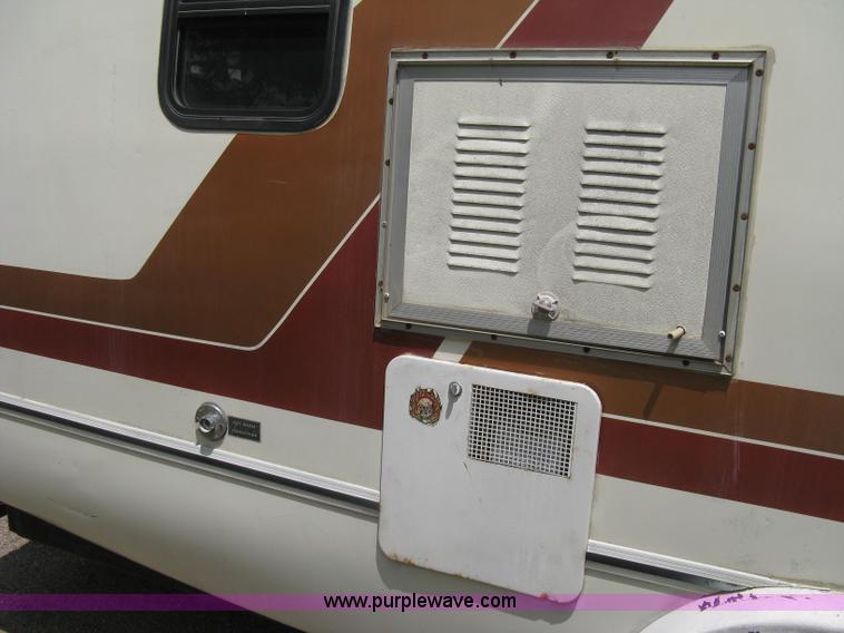 image for item 8095 1980 Dodge F30 Sportsman GBX motor home