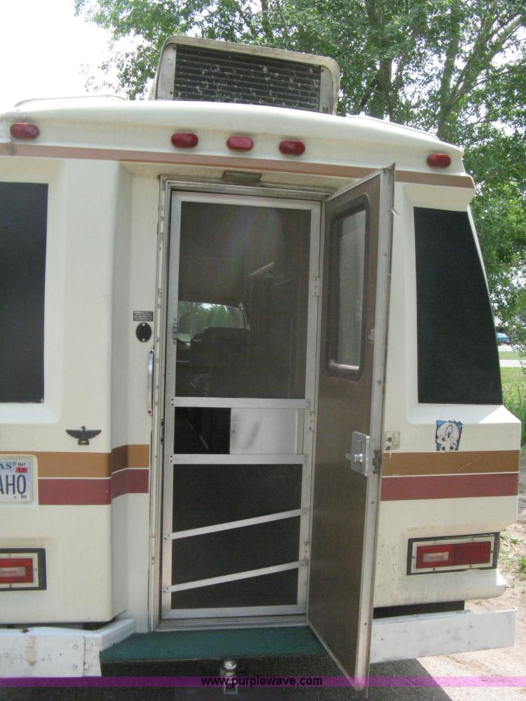 image for item 8095 1980 Dodge F30 Sportsman GBX motor home