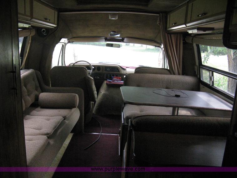 image for item 8095 1980 Dodge F30 Sportsman GBX motor home