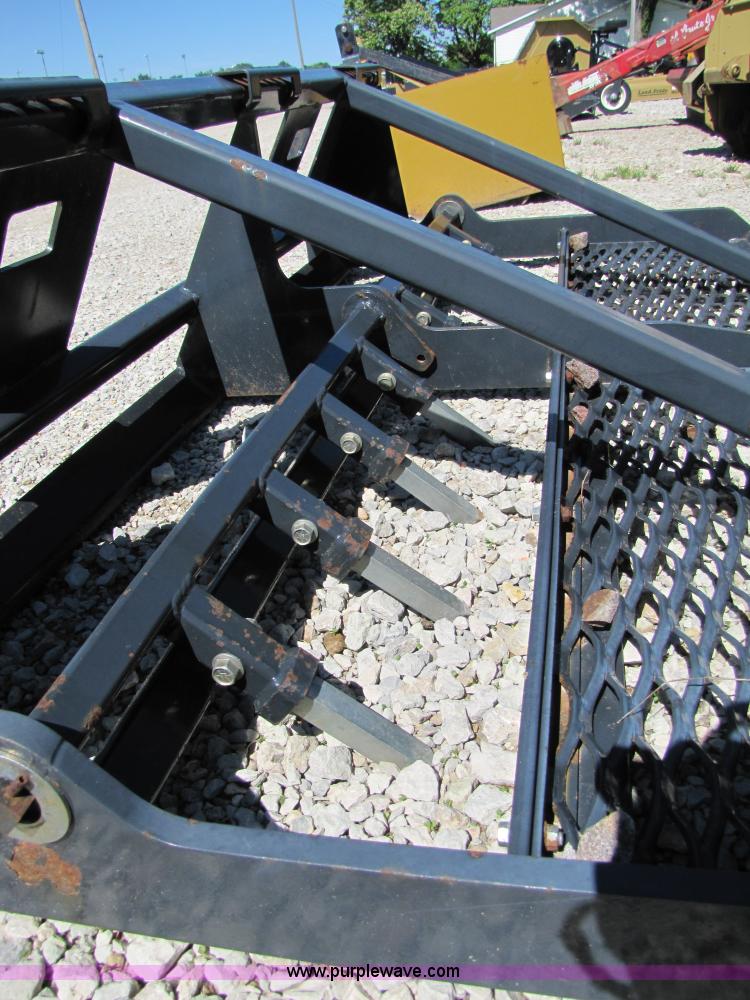 image for item 8481 Bobcat 78 land plane