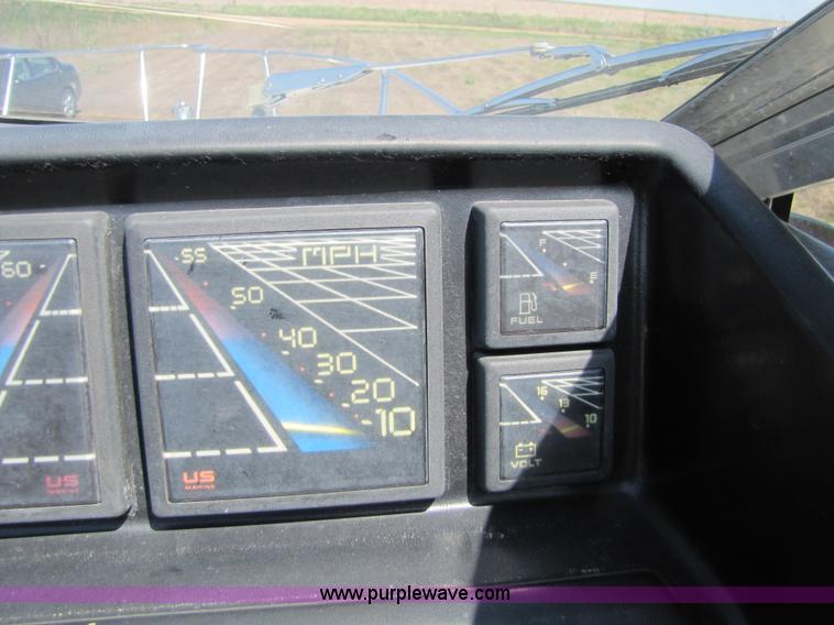 image for item 8612 1988 Bayliner 21' boat