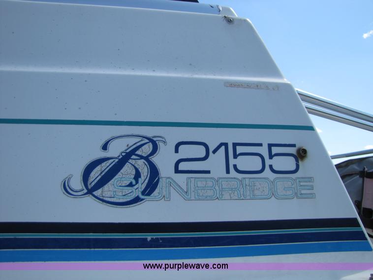 image for item 8612 1988 Bayliner 21' boat