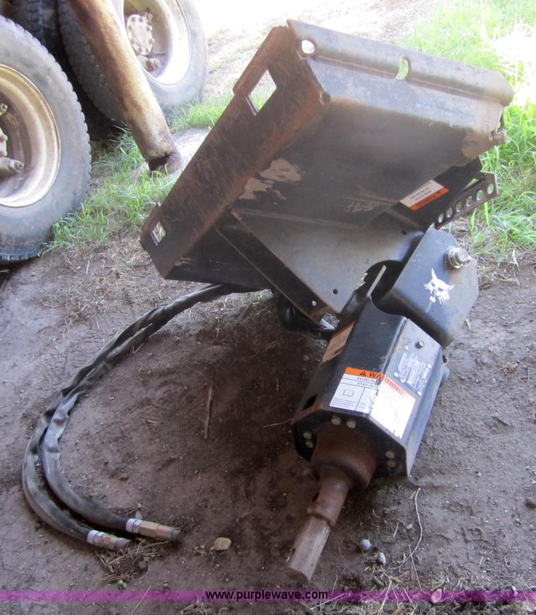 image for item A4800 Bobcat 15C auger mounting bracket with bit