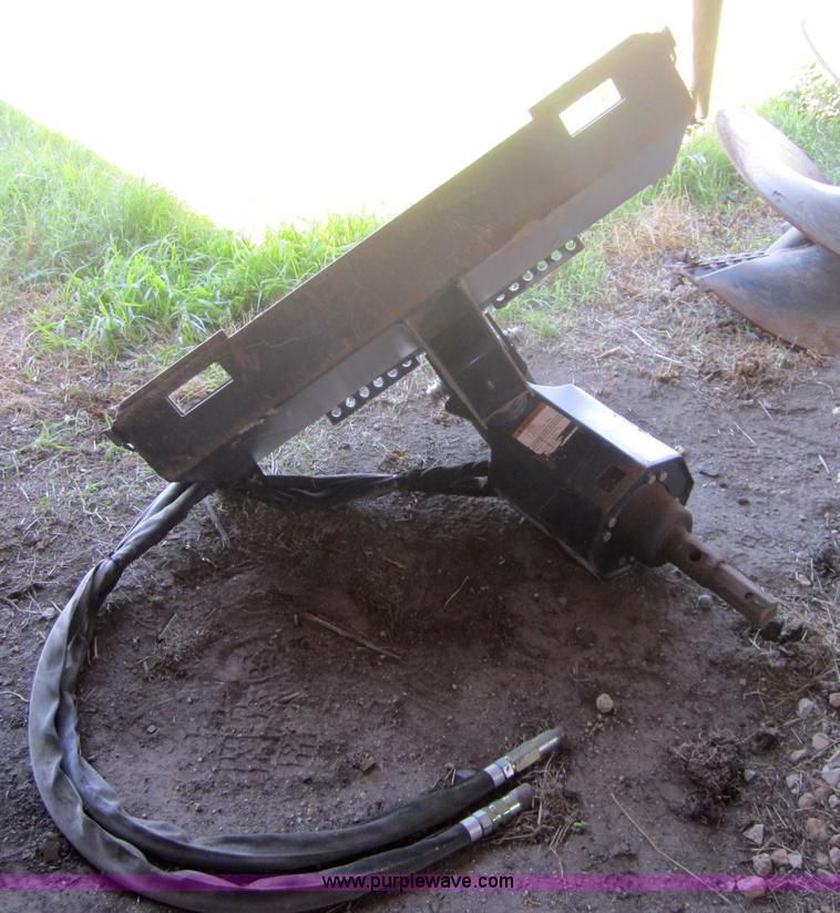 image for item A4800 Bobcat 15C auger mounting bracket with bit