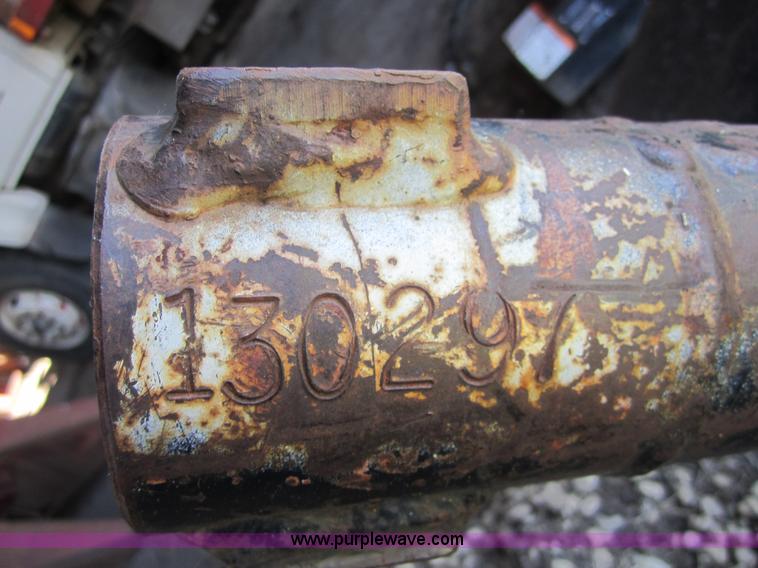 image for item A4800 Bobcat 15C auger mounting bracket with bit