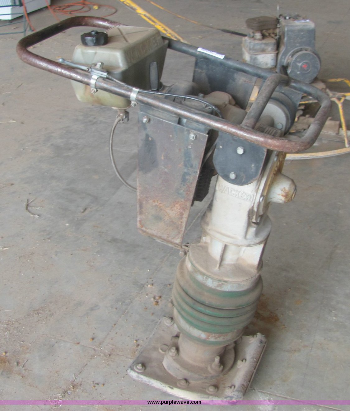 Wacker BS604 jumping jack packer in Cunningham, KS Item 6970 sold