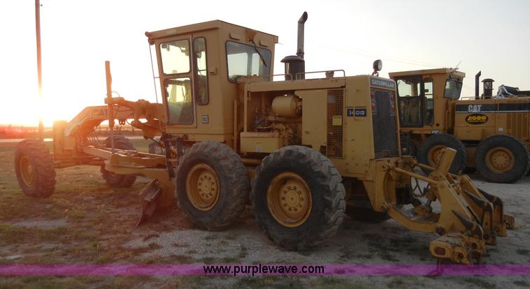 image for item 1000 1989 Caterpillar 140G-VHP motor grader