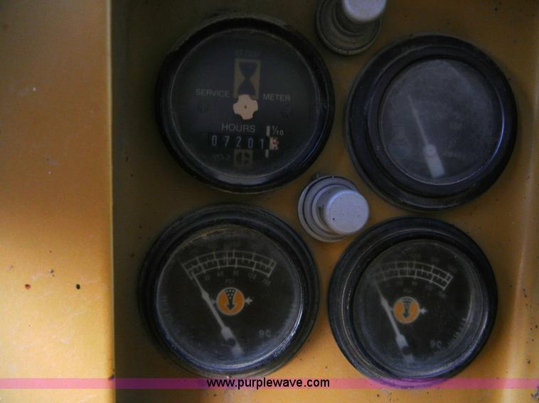 image for item 1000 1989 Caterpillar 140G-VHP motor grader