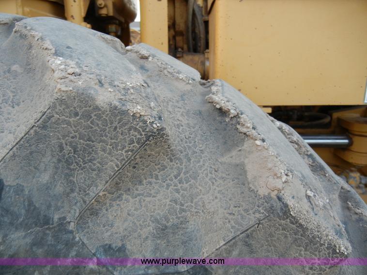 image for item 1000 1989 Caterpillar 140G-VHP motor grader