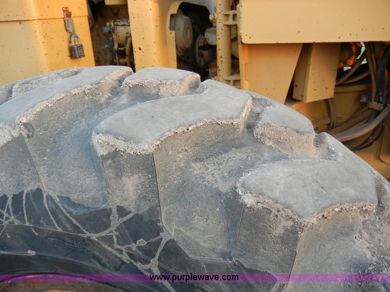 image for item 1000 1989 Caterpillar 140G-VHP motor grader