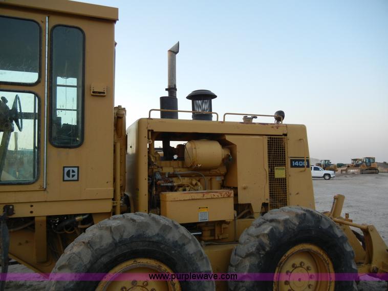 image for item 1000 1989 Caterpillar 140G-VHP motor grader
