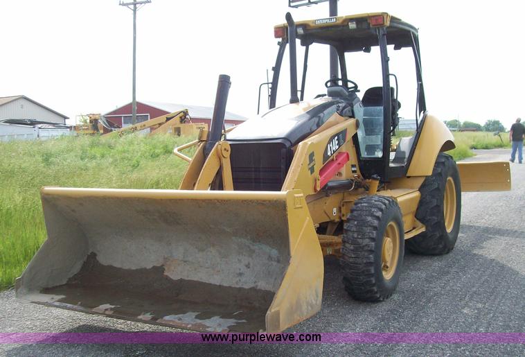 image for item 1750 2007 Caterpillar 414E IL loader