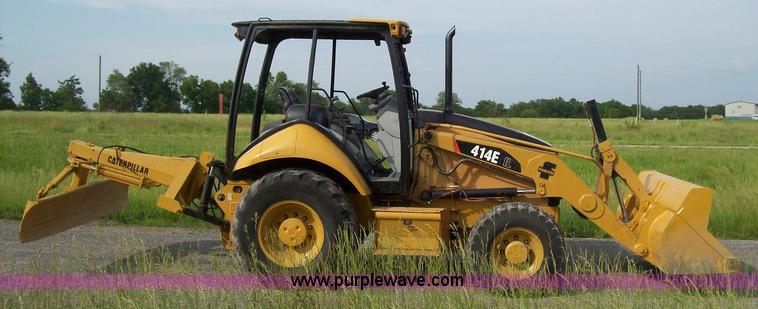 image for item 1750 2007 Caterpillar 414E IL loader