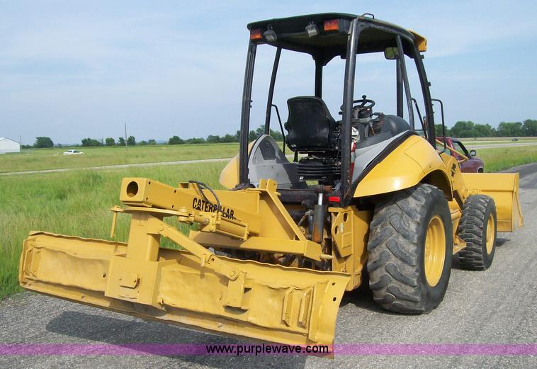 image for item 1750 2007 Caterpillar 414E IL loader