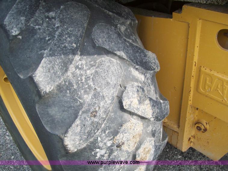 image for item 1750 2007 Caterpillar 414E IL loader