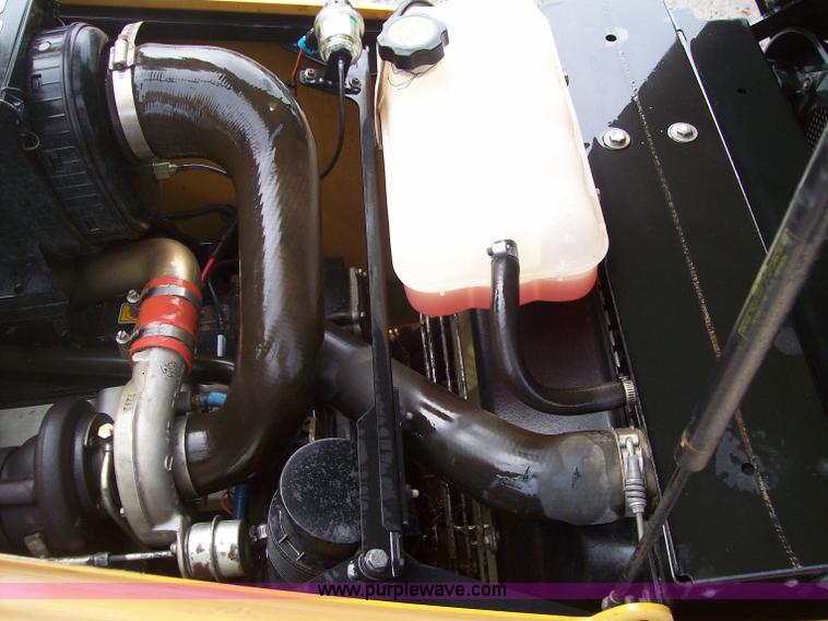 image for item 1750 2007 Caterpillar 414E IL loader