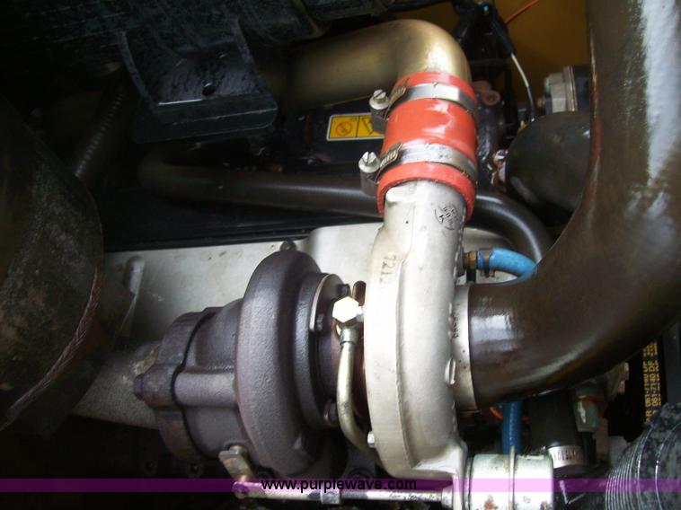 image for item 1750 2007 Caterpillar 414E IL loader