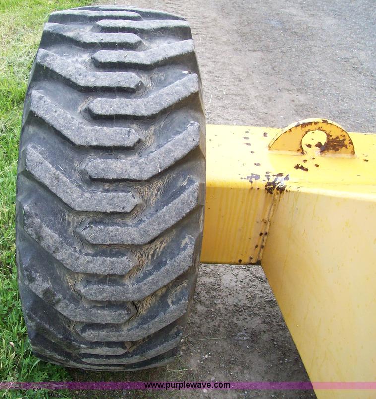 image for item 1751 Condor 68 boom lift