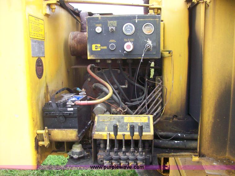 image for item 1751 Condor 68 boom lift