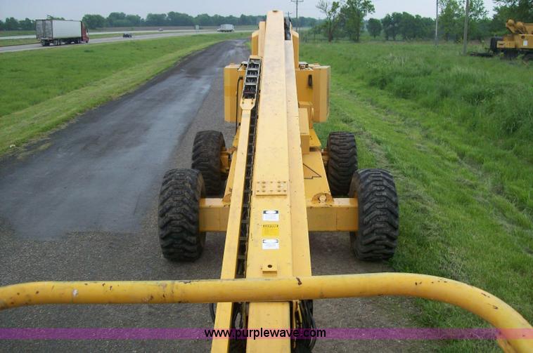 image for item 1751 Condor 68 boom lift
