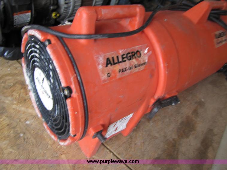 (5) Allegro 9533 blowers in Belton, TX Item 3499 sold Purple Wave