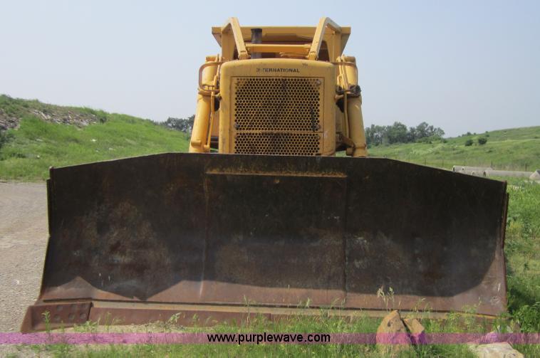 image for item 3791 International TD-25C dozer