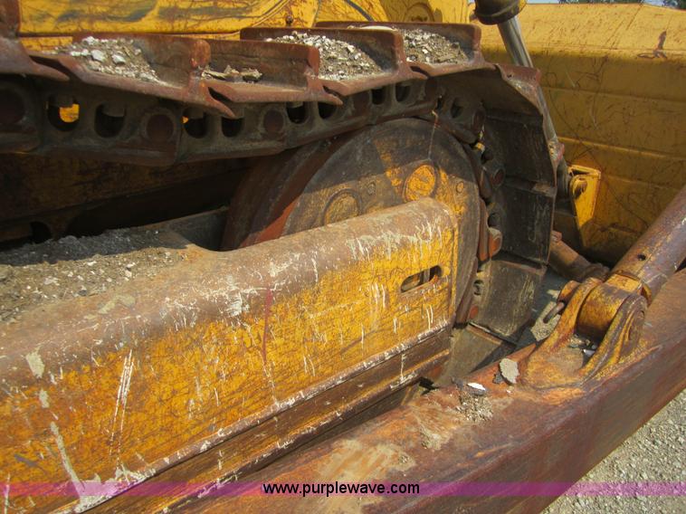 image for item 3791 International TD-25C dozer