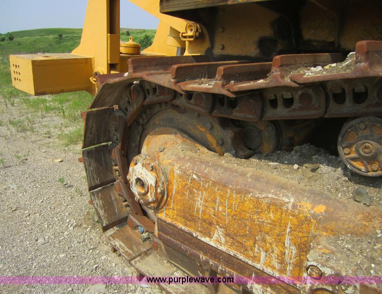 image for item 3791 International TD-25C dozer