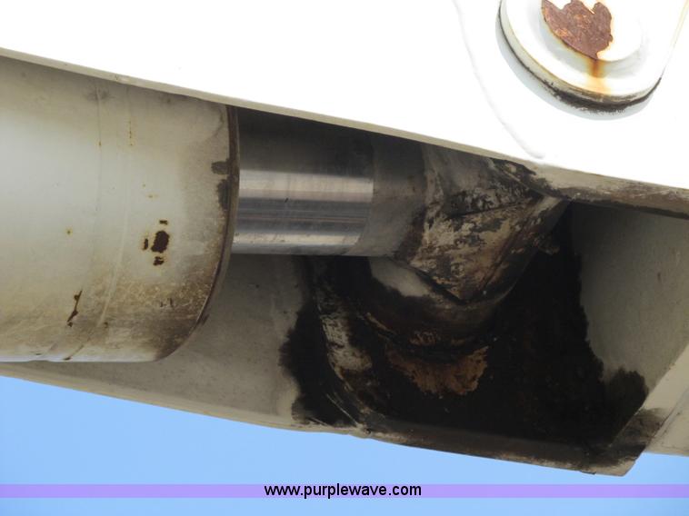 image for item 4149 1988 Ford LT9000 crane truck