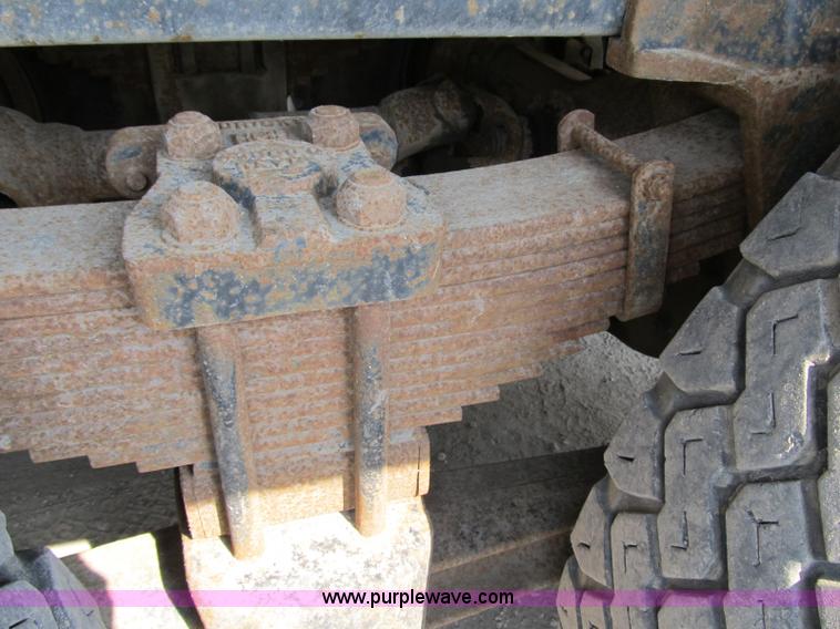 image for item 4149 1988 Ford LT9000 crane truck