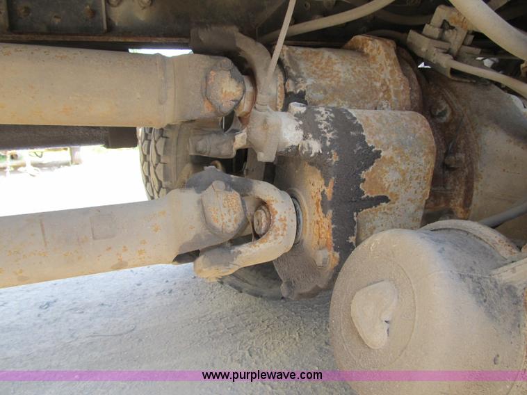 image for item 4149 1988 Ford LT9000 crane truck