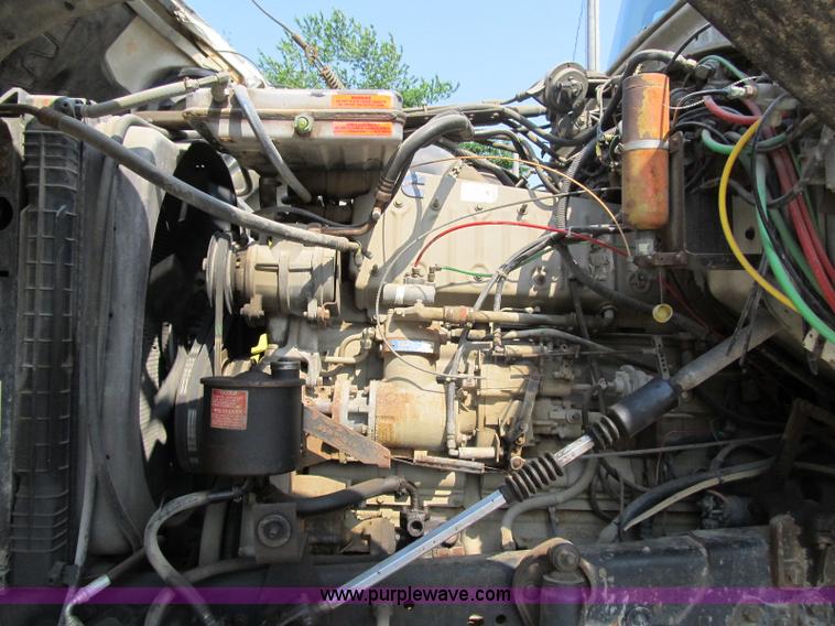 image for item 4149 1988 Ford LT9000 crane truck