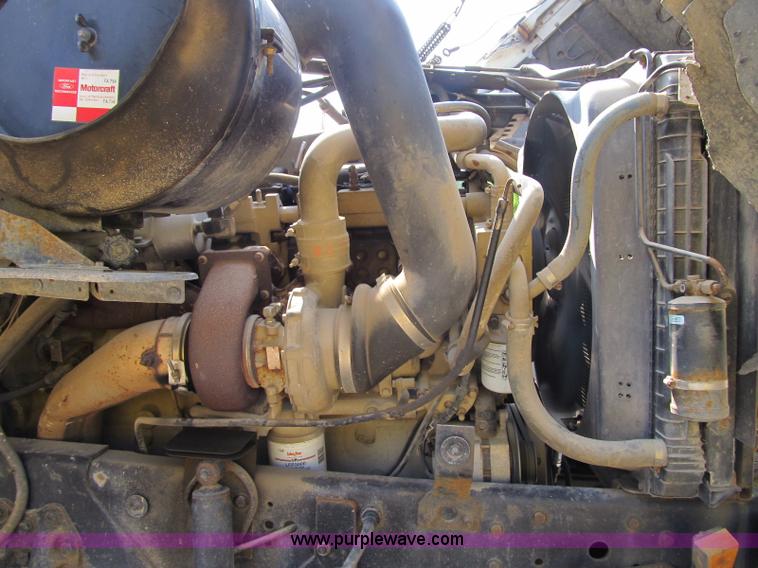 image for item 4149 1988 Ford LT9000 crane truck