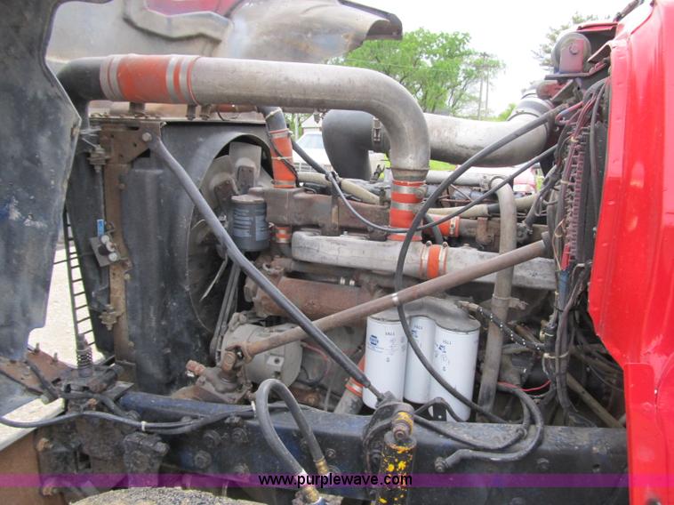 image for item 4151 1986 Mack R686ST dump truck