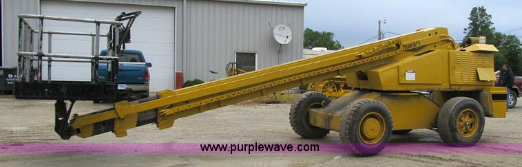 image for item 4152 1989 Grove MZ66A boom lift