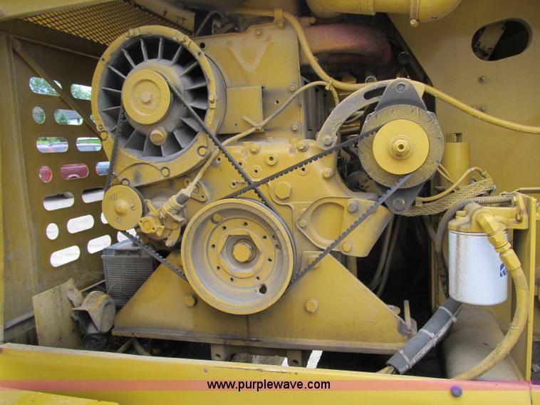 image for item 4152 1989 Grove MZ66A boom lift