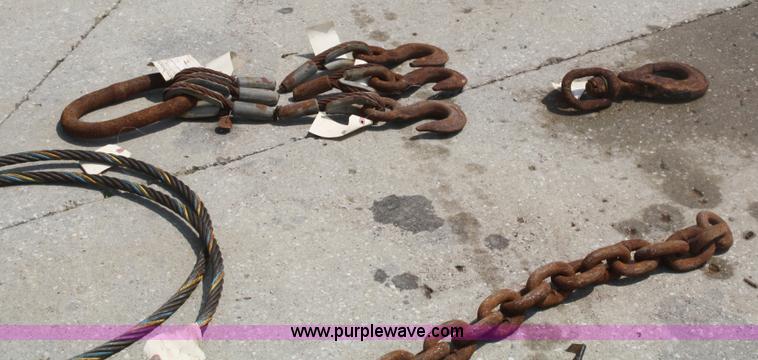 image for item 4744 Assorted chains and cables