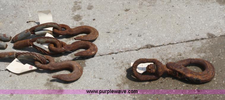 image for item 4744 Assorted chains and cables