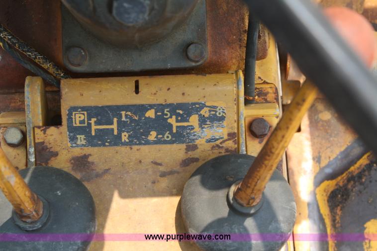 image for item 4760 1971 John Deere 300 tractor