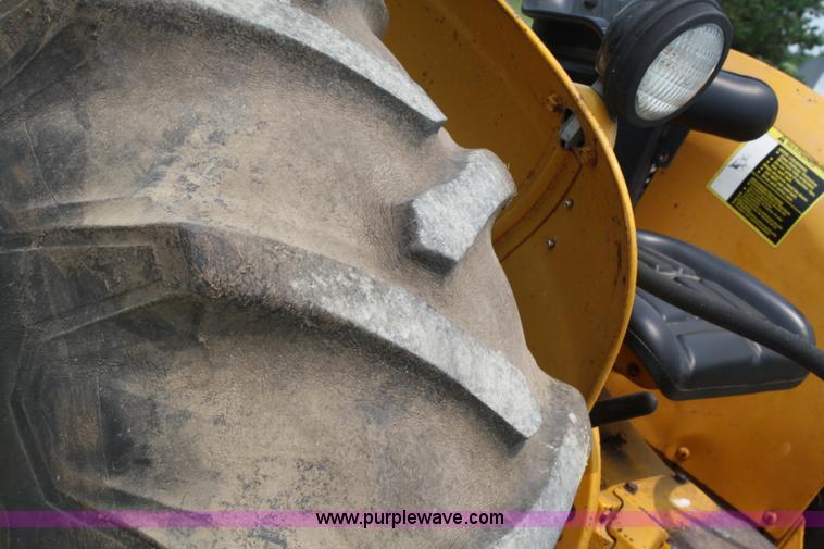 image for item 4760 1971 John Deere 300 tractor