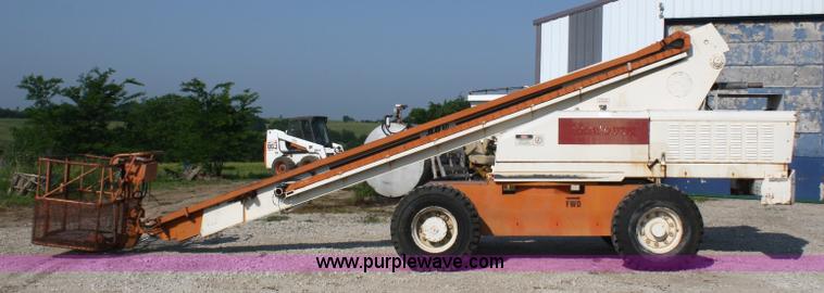 image for item 5081 1984 JLG 60G boom lift