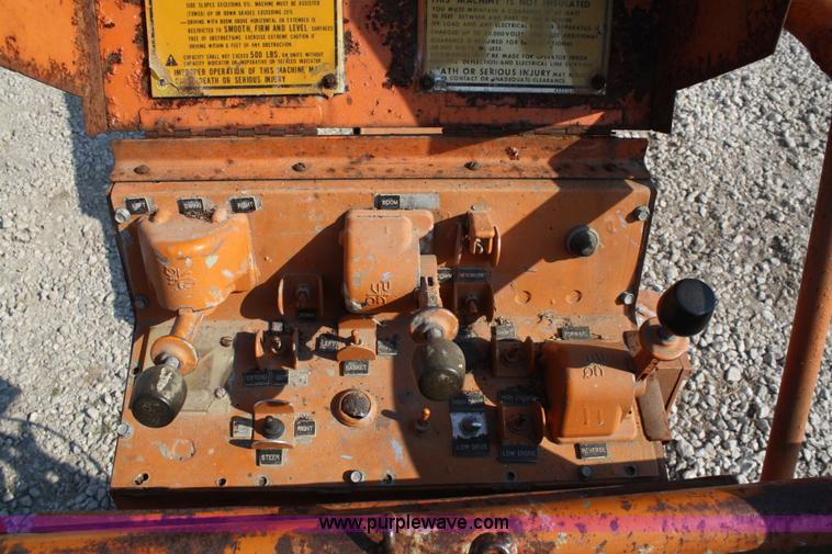 image for item 5081 1984 JLG 60G boom lift