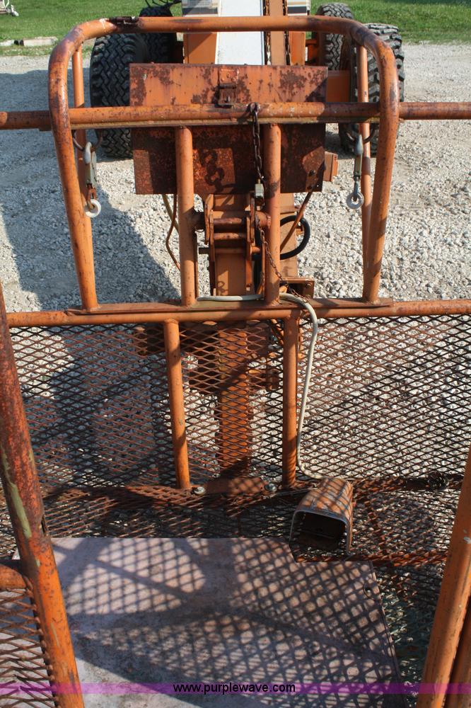 image for item 5081 1984 JLG 60G boom lift