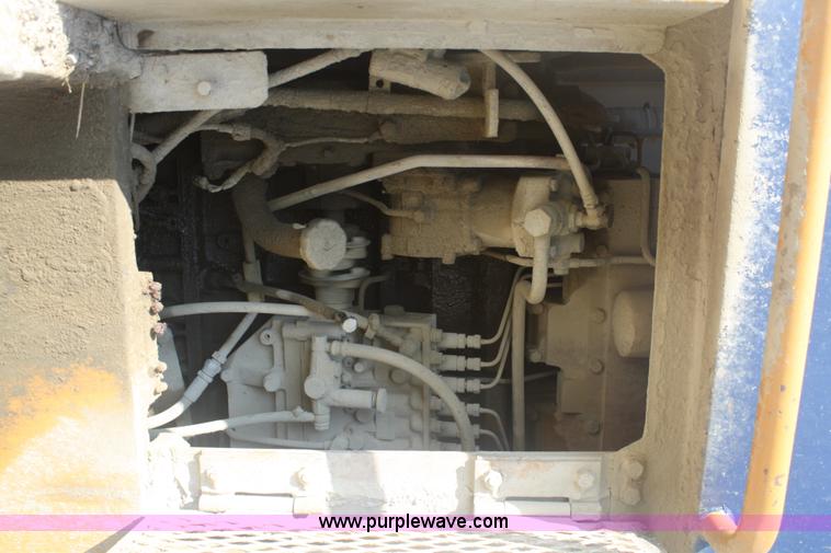 image for item 5084 1988 Komatsu WA500 wheel loader