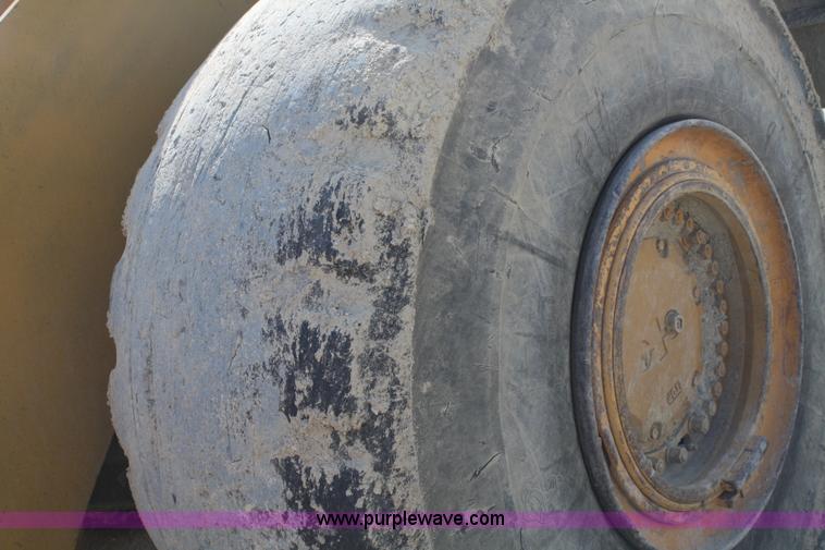 image for item 5084 1988 Komatsu WA500 wheel loader