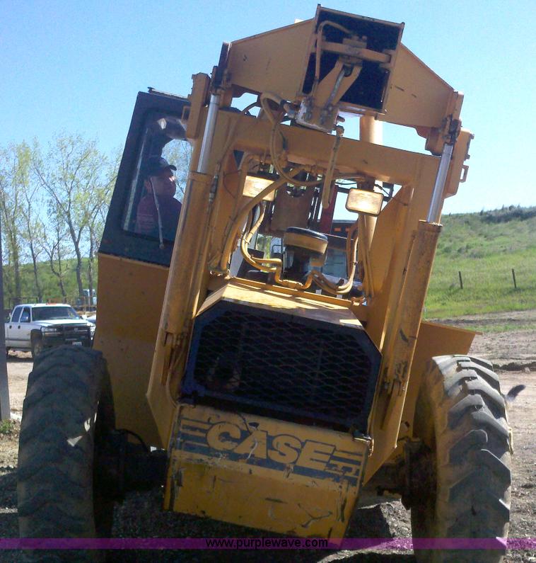 image for item 5121 1999 Case 689G telehandler