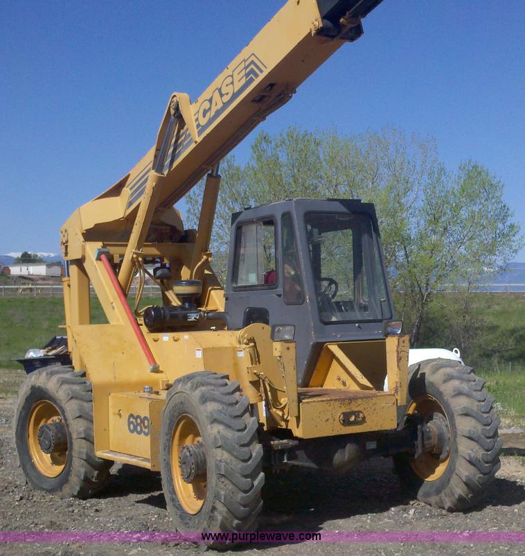 image for item 5121 1999 Case 689G telehandler