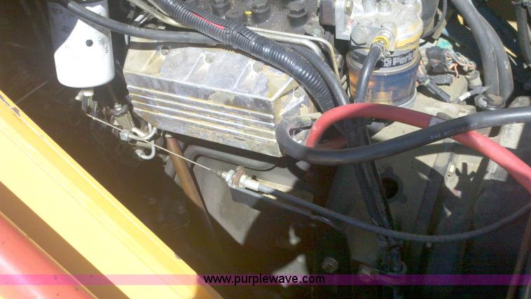 image for item 5121 1999 Case 689G telehandler